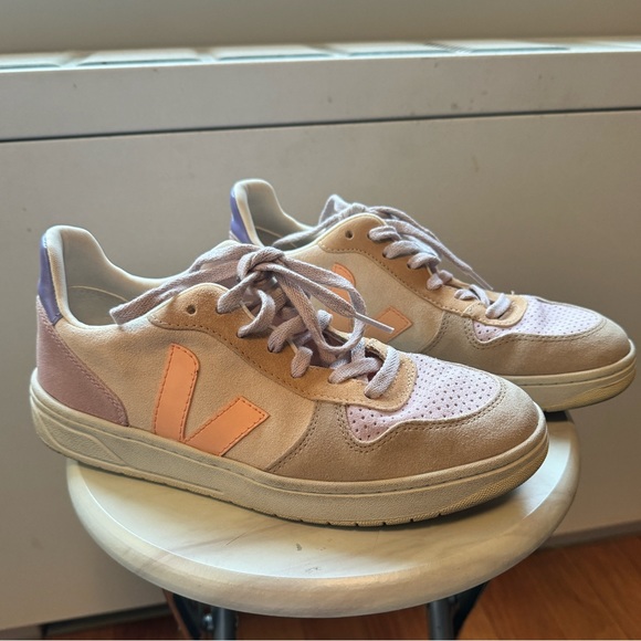 Veja V-10 SUEDE MULTICO PEACH EUC Women EUR 40, US 8.5 - Picture 6 of 10